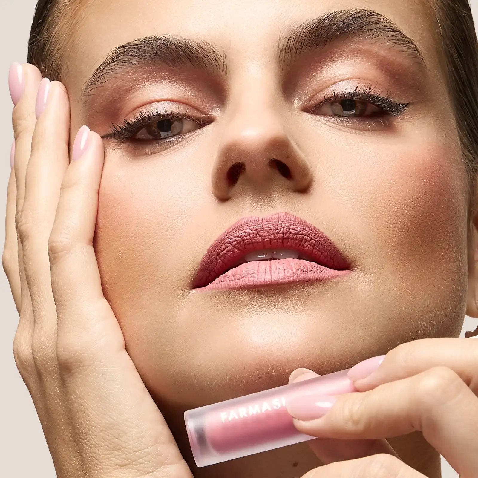 https://content.farmasi.do/Product/1001805_400_2.webp